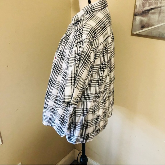 Casey & Max Vintage Embroidered Button Up - Picture 4 of 8